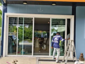 ติดตั้งกระจกอลูมิเนียมทุกชนิด